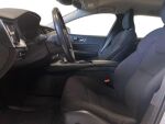 Volvo V60 2020 Valkoinen