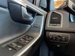Volvo XC60 2017 Sininen
