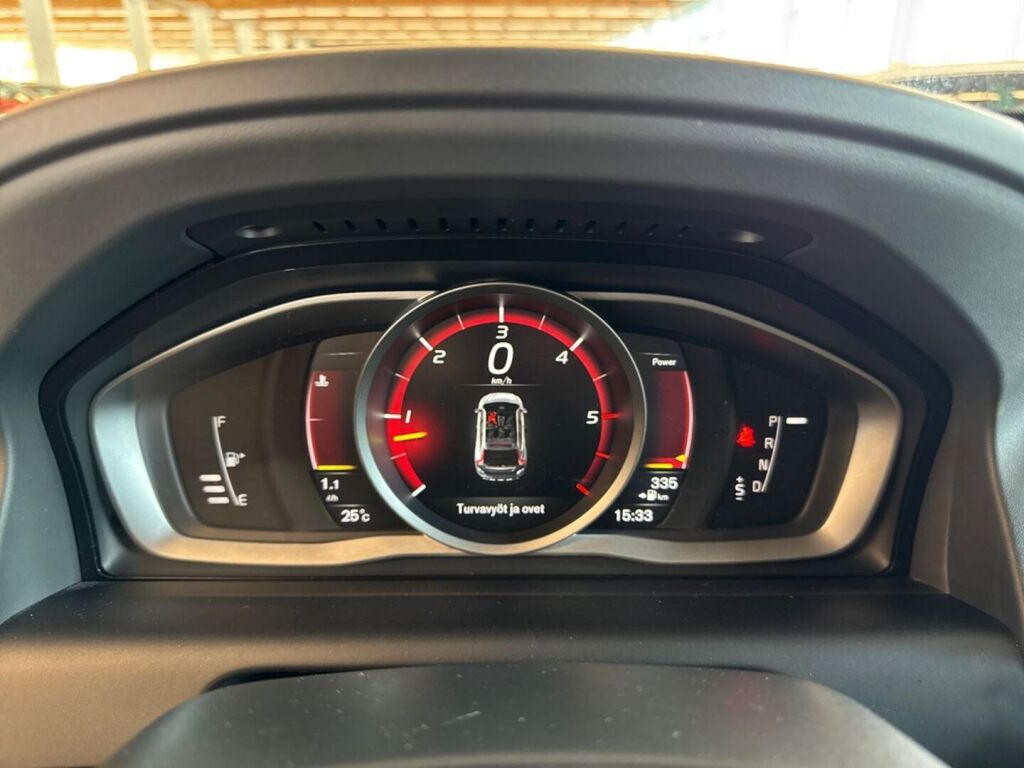 Volvo XC60 2017 Sininen