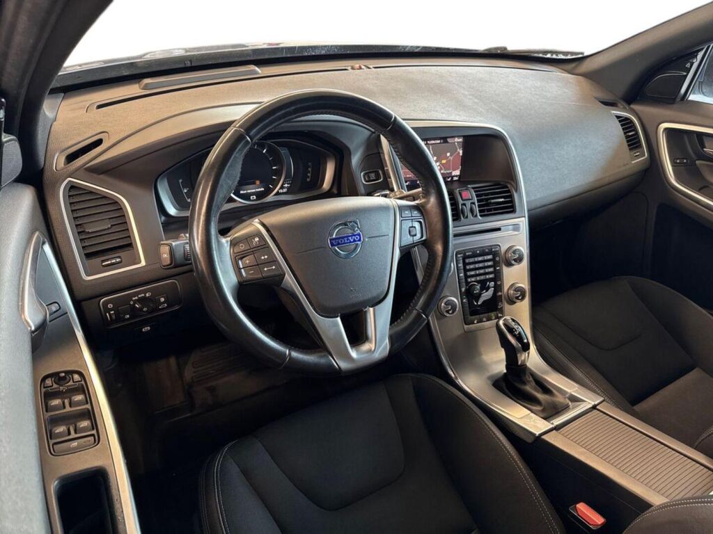 Volvo XC60 D4 AWD Classic aut 2017, photo 7/23