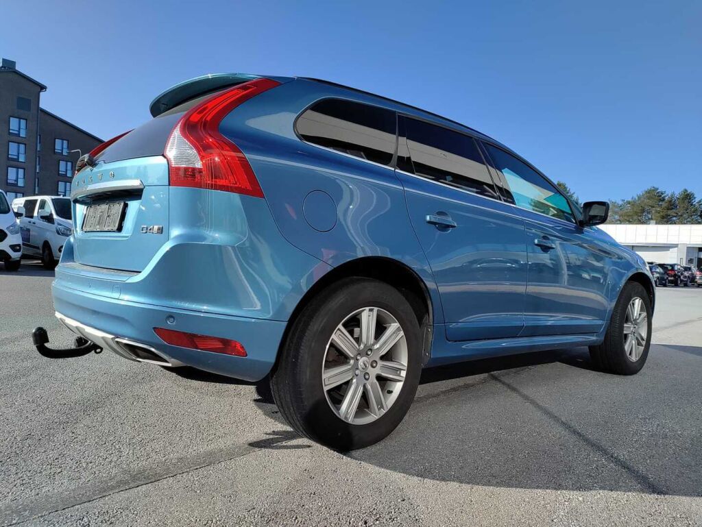 Volvo XC60 2017 Sininen