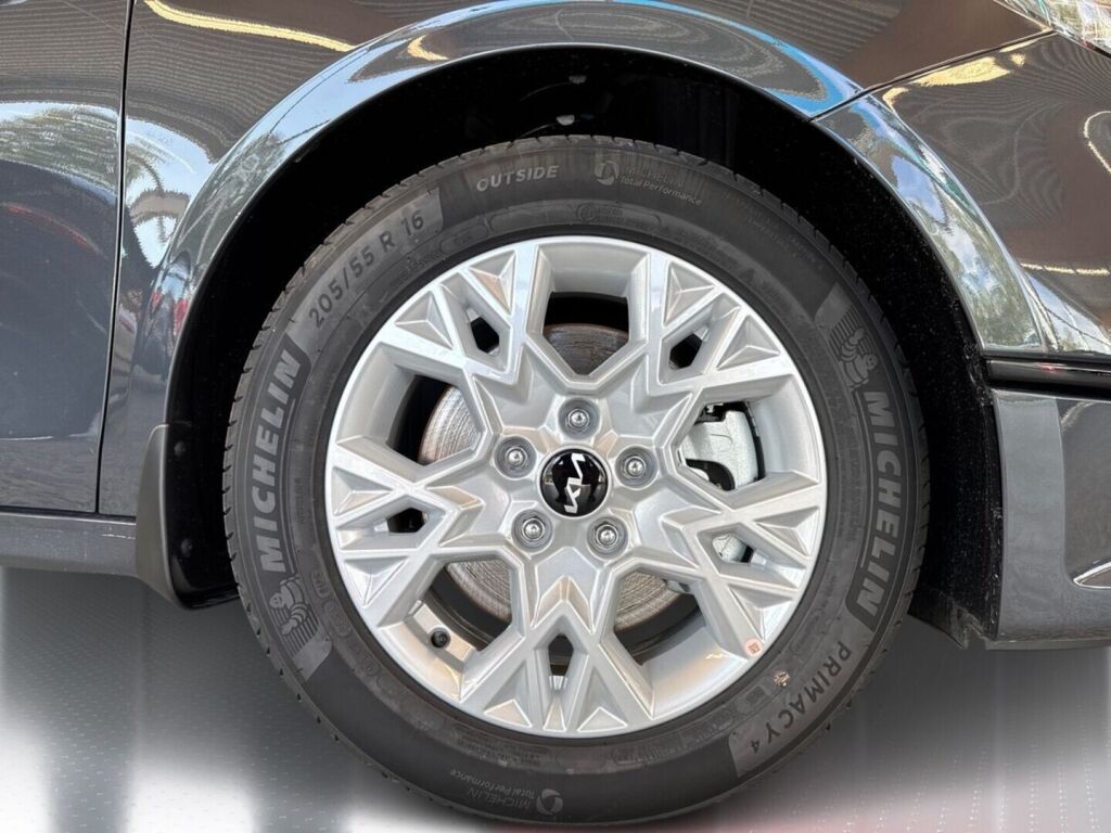 Kia Ceed 2025 Harmaa