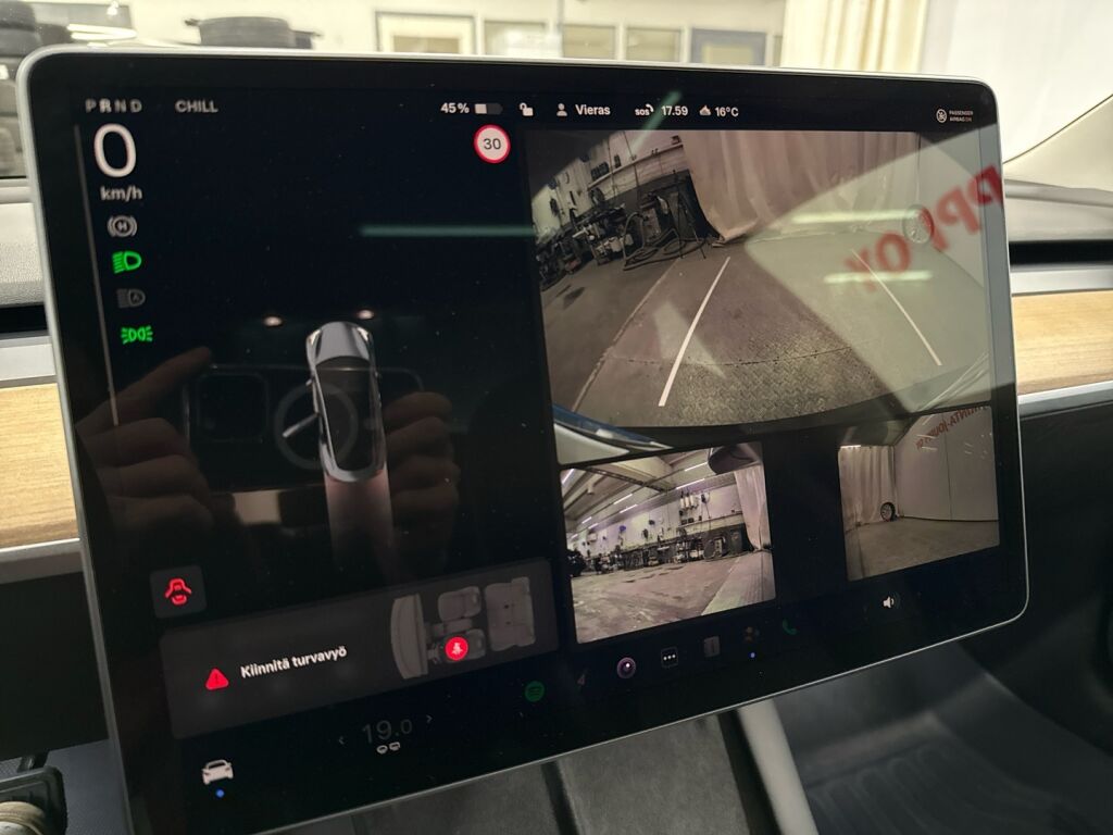 Tesla Model 3 2022 Harmaa