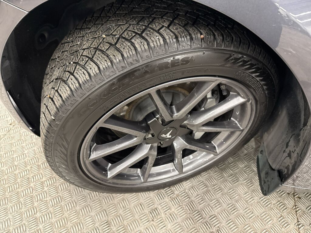 Tesla Model 3 2022 Harmaa