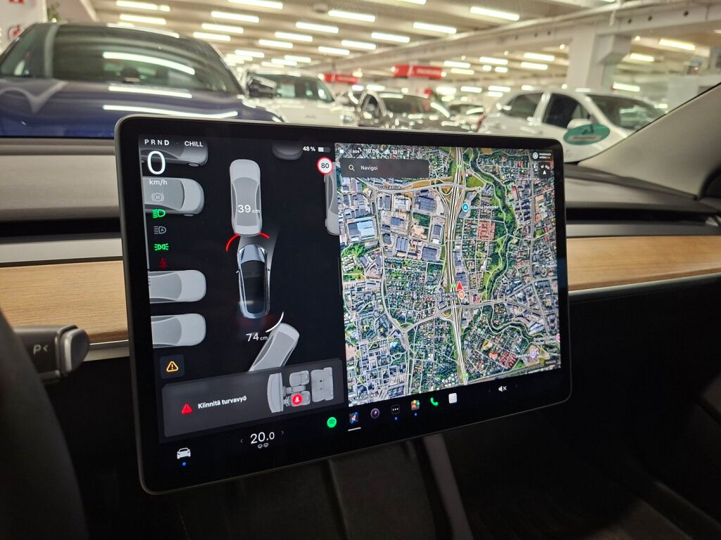 Tesla Model 3 2022 Harmaa