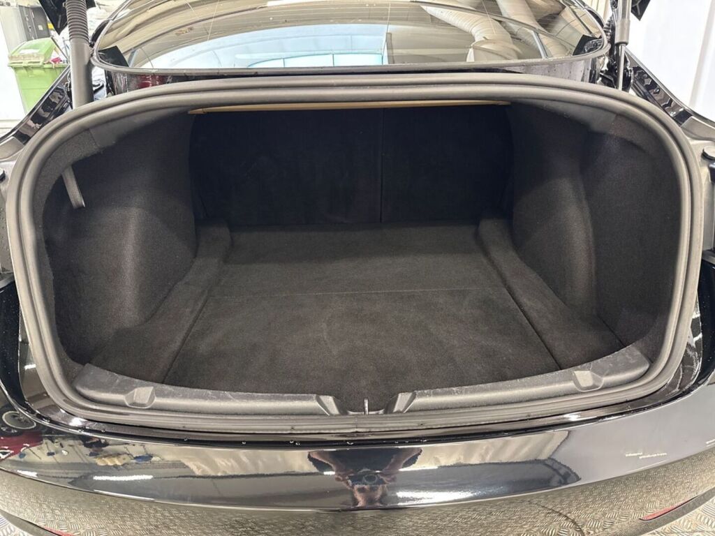 Tesla Model 3 2023 Musta