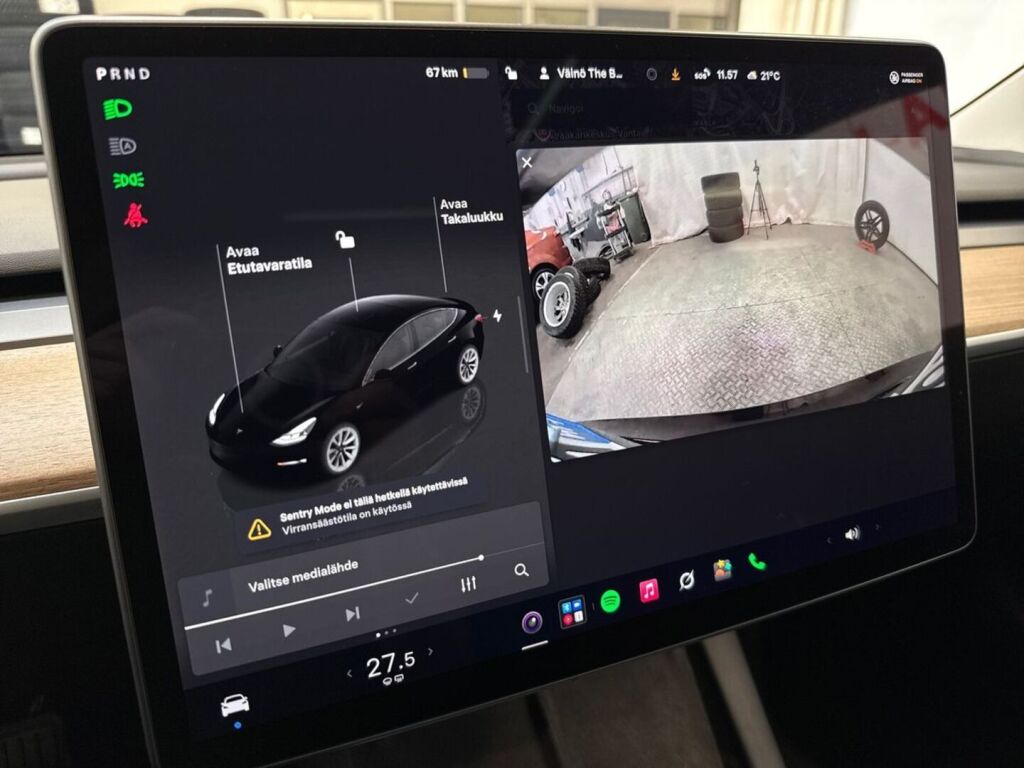 Tesla Model 3 2023 Musta