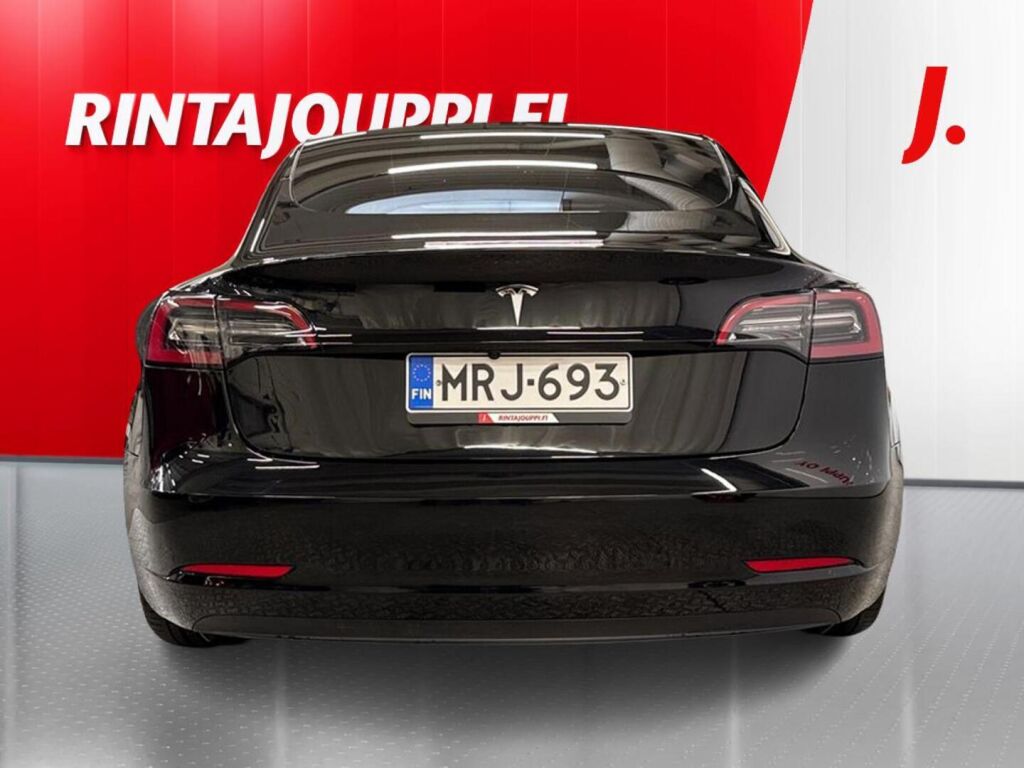Tesla Model 3 2023 Musta
