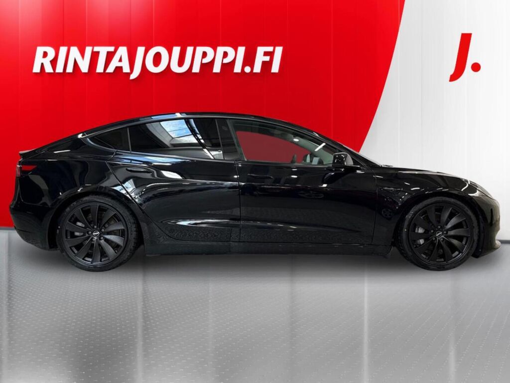 Tesla Model 3 2023 Musta