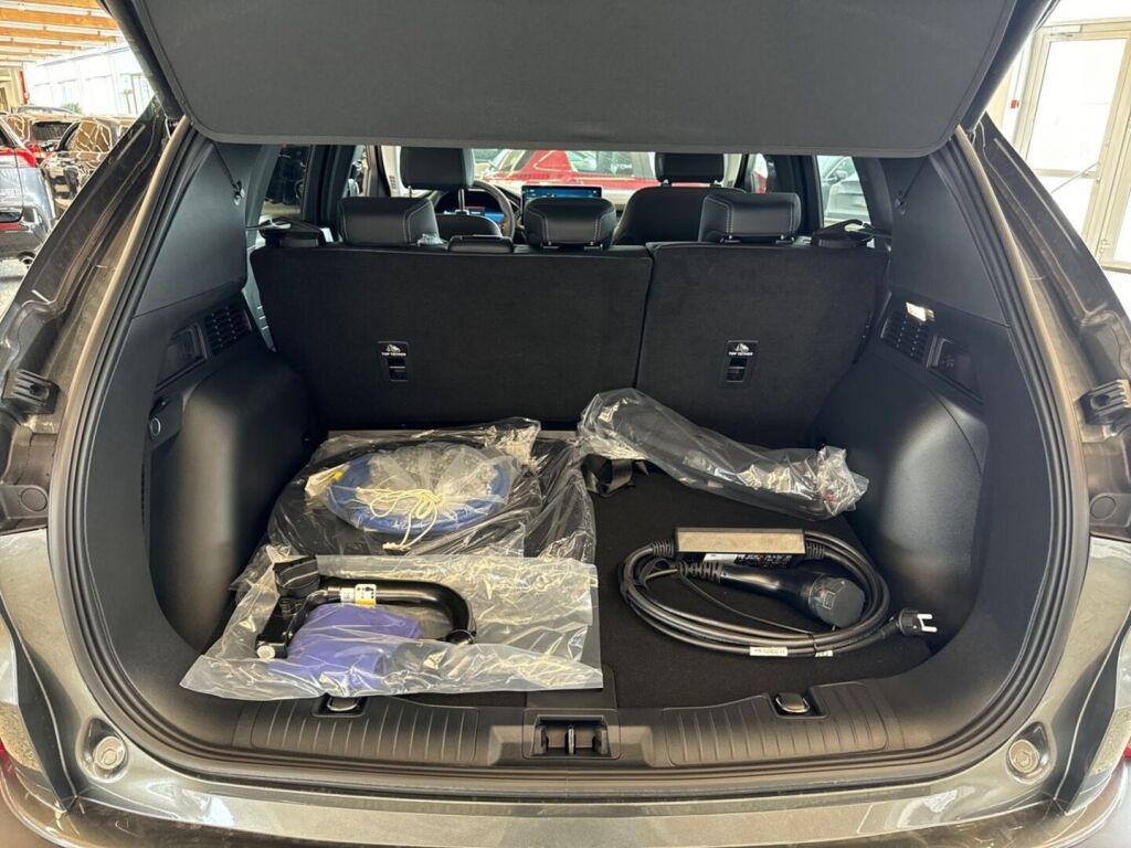 Ford Kuga 2026 Magnetic Grey