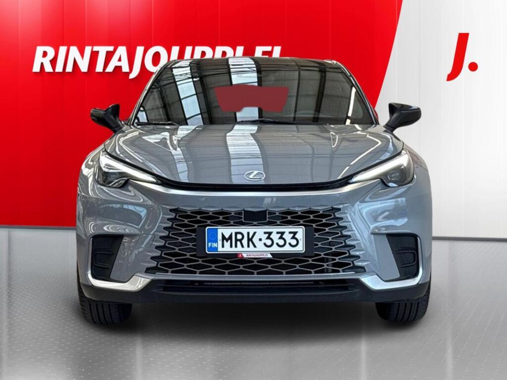 Lexus LBX 2025 Harmaa
