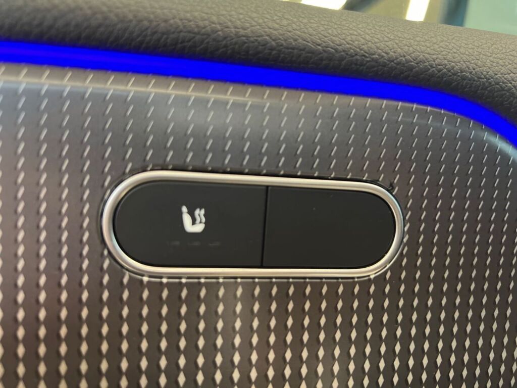 Mercedes-Benz EQB 2022 Valkoinen