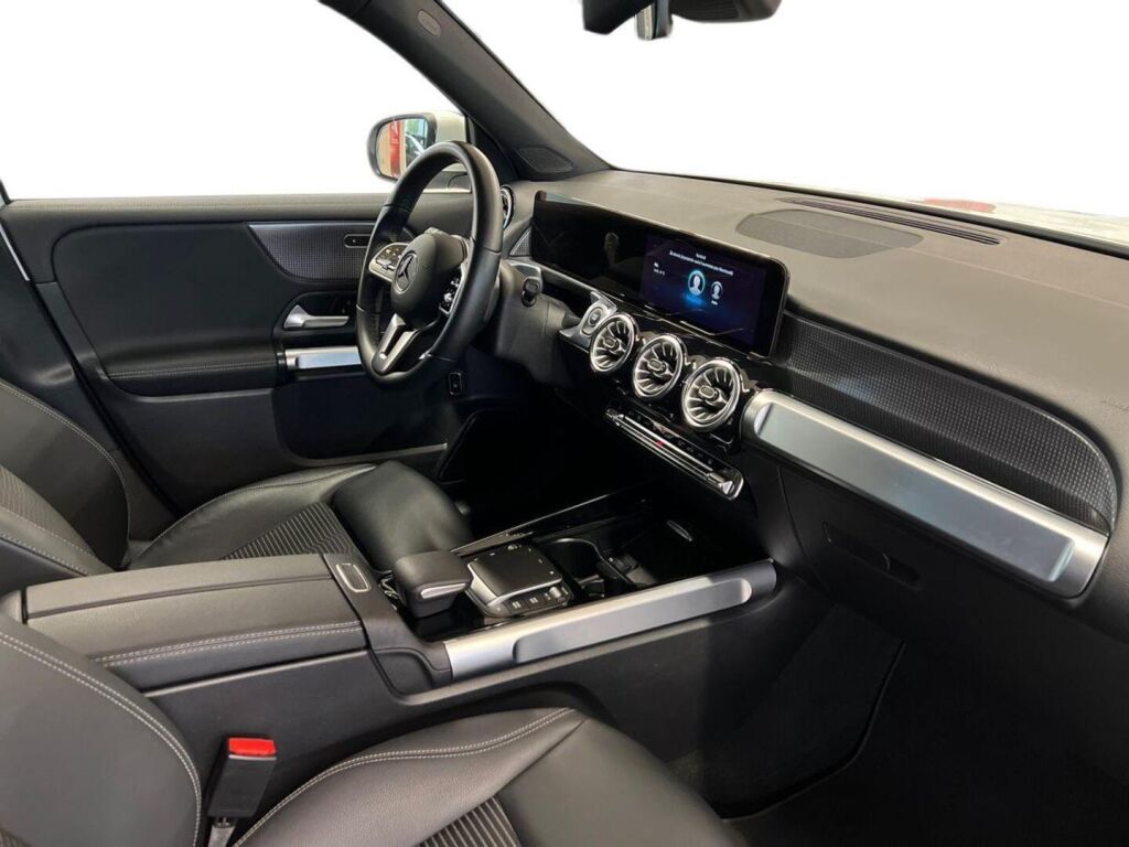 Mercedes-Benz EQB 2022 Valkoinen