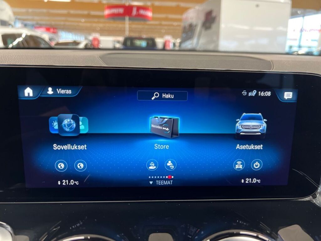 Mercedes-Benz EQB 2022 Valkoinen