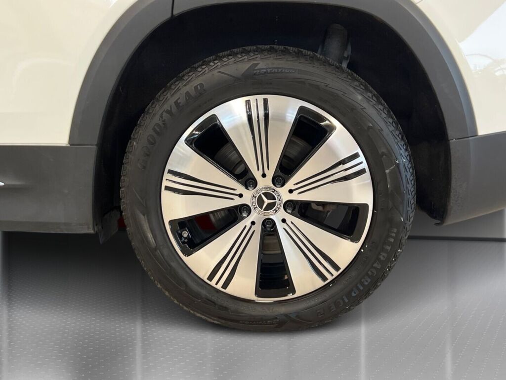 Mercedes-Benz EQB 2022 Valkoinen
