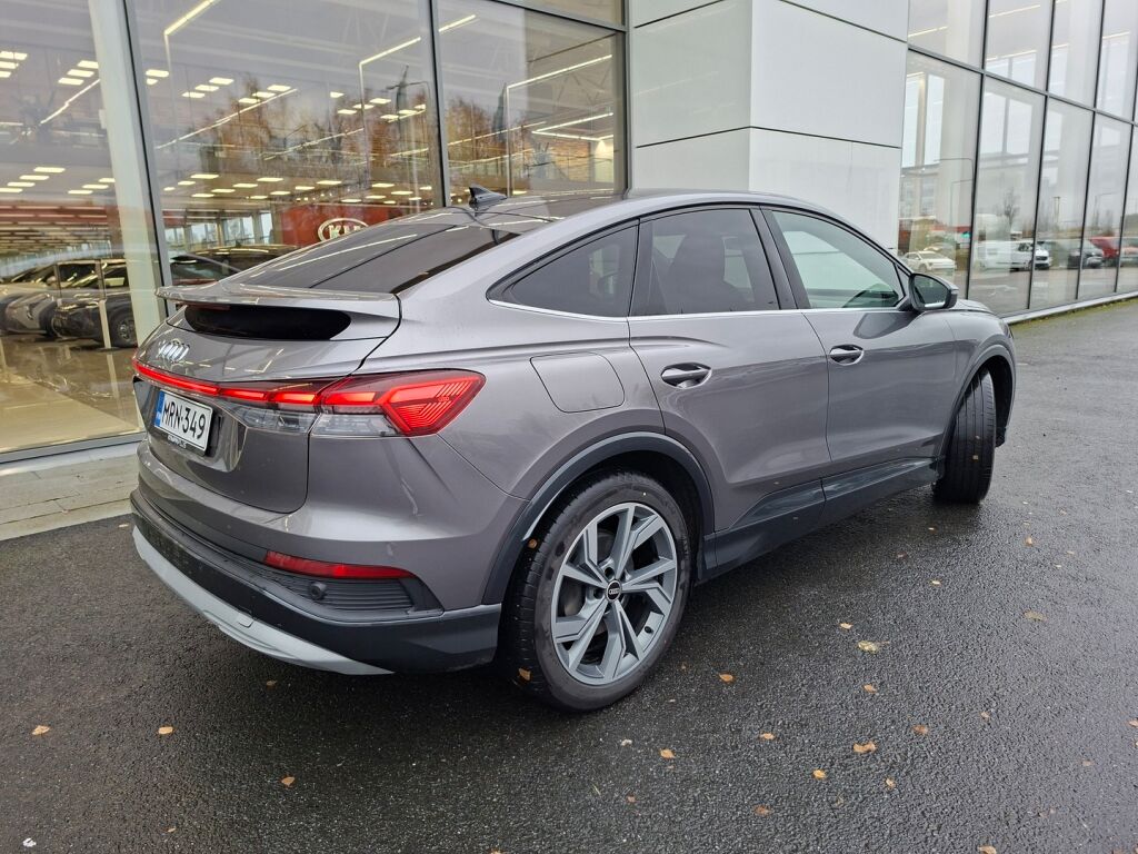 Audi Q4 e-tron 2021 Harmaa