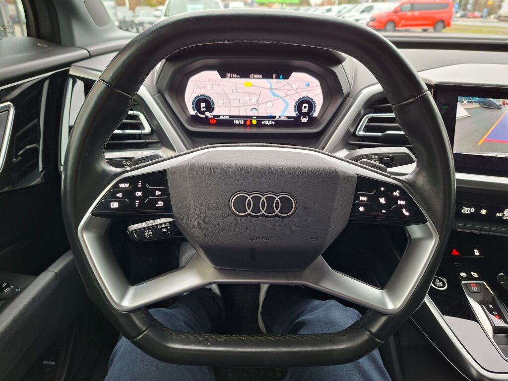 Audi Q4 e-tron 2021 Harmaa