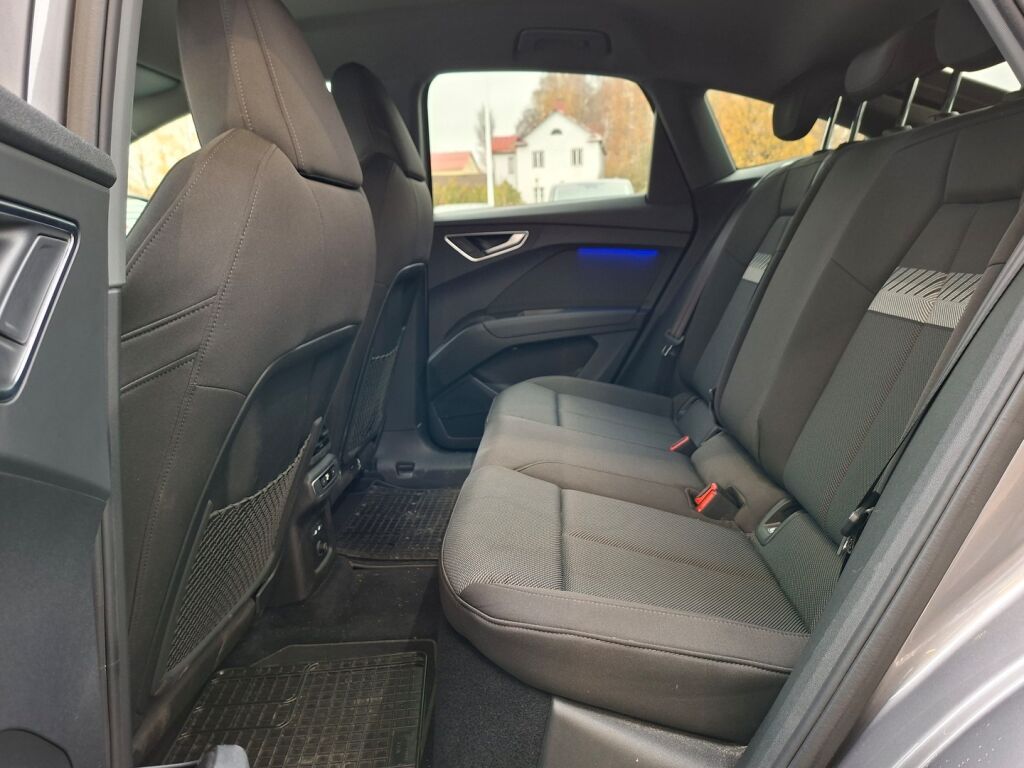 Audi Q4 e-tron 2021 Harmaa