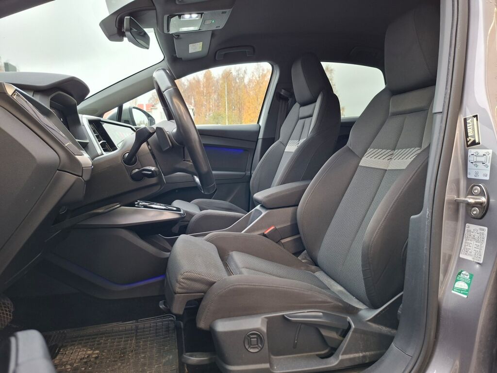 Audi Q4 e-tron 2021 Harmaa