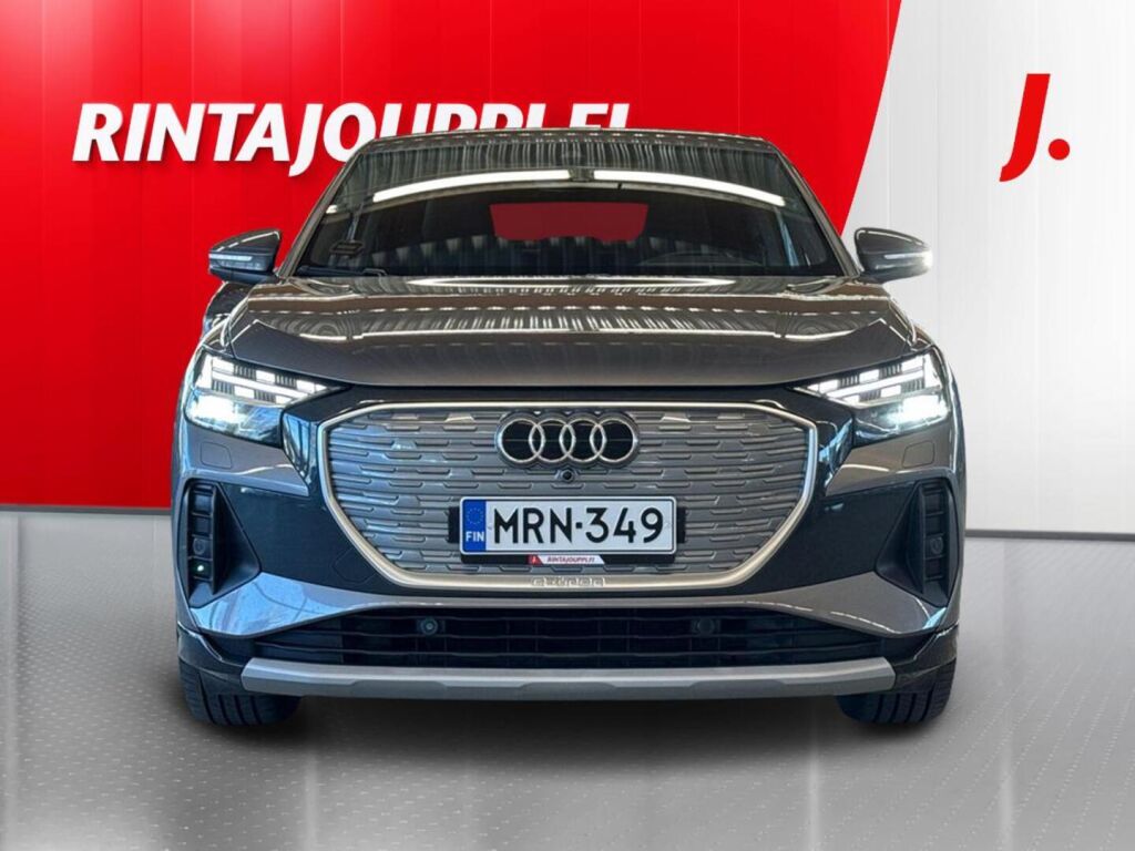 Audi Q4 e-tron 2021 Harmaa