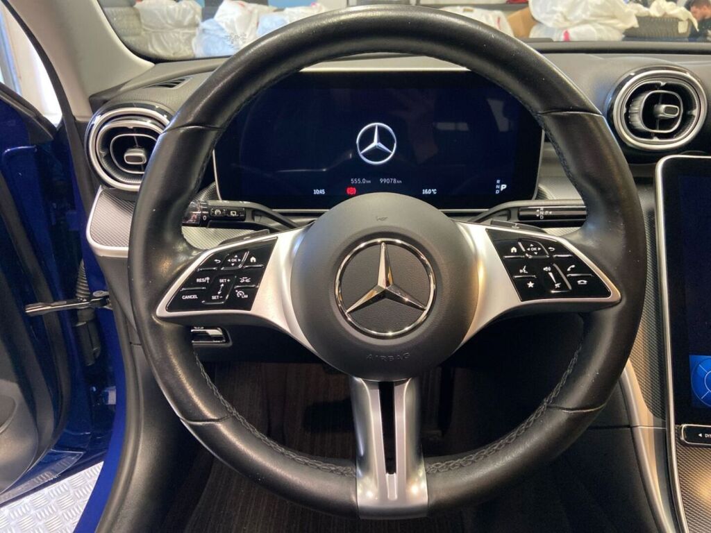 Mercedes-Benz C 2023 Sininen