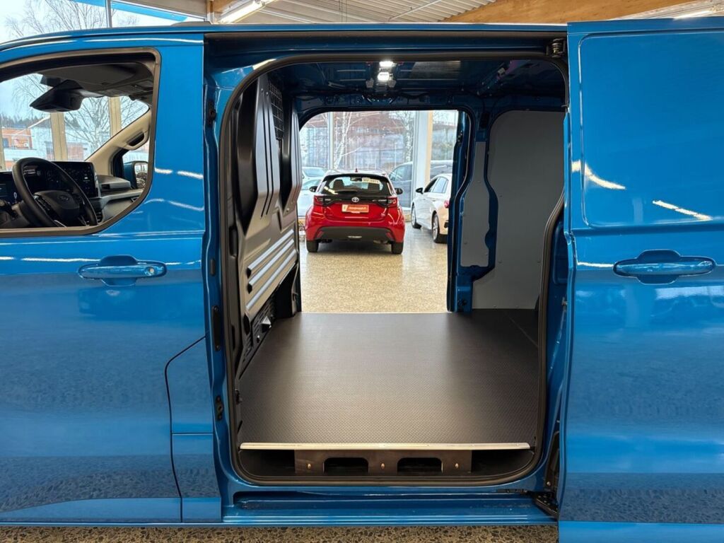 Ford Transit Custom 2026 Digital Aqua Blue