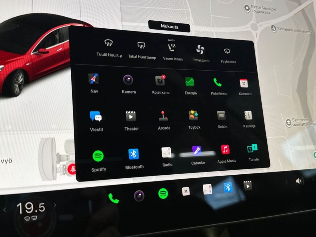 Tesla Model 3 2019 Punainen