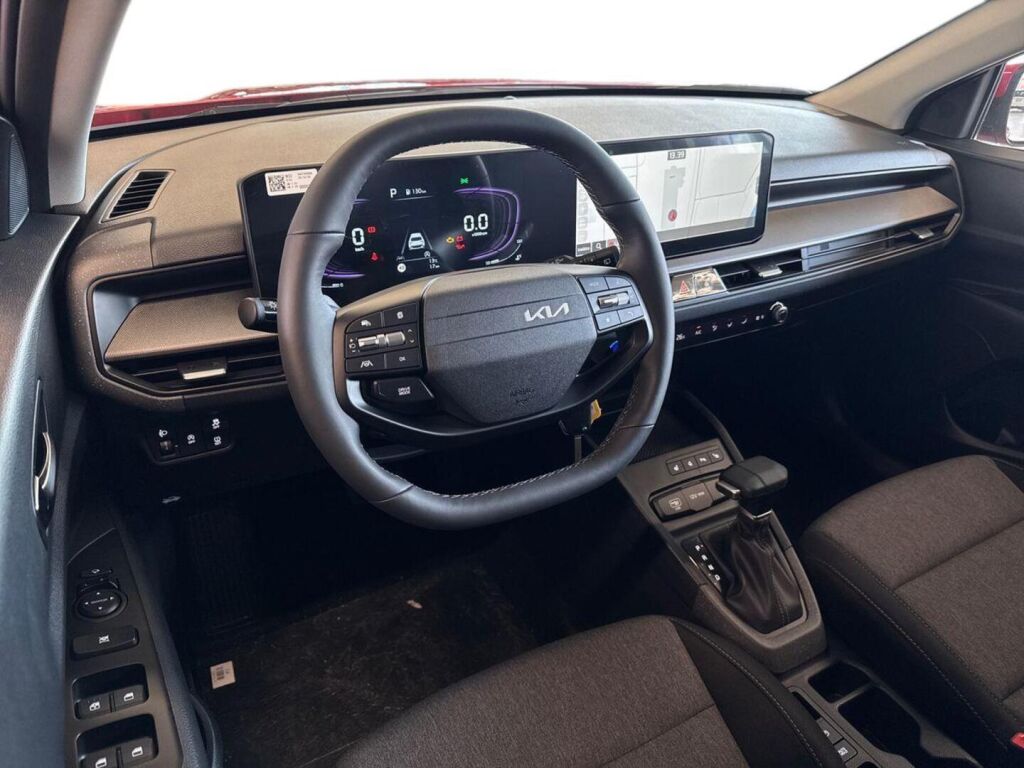 Kia Stonic 2025 Punainen