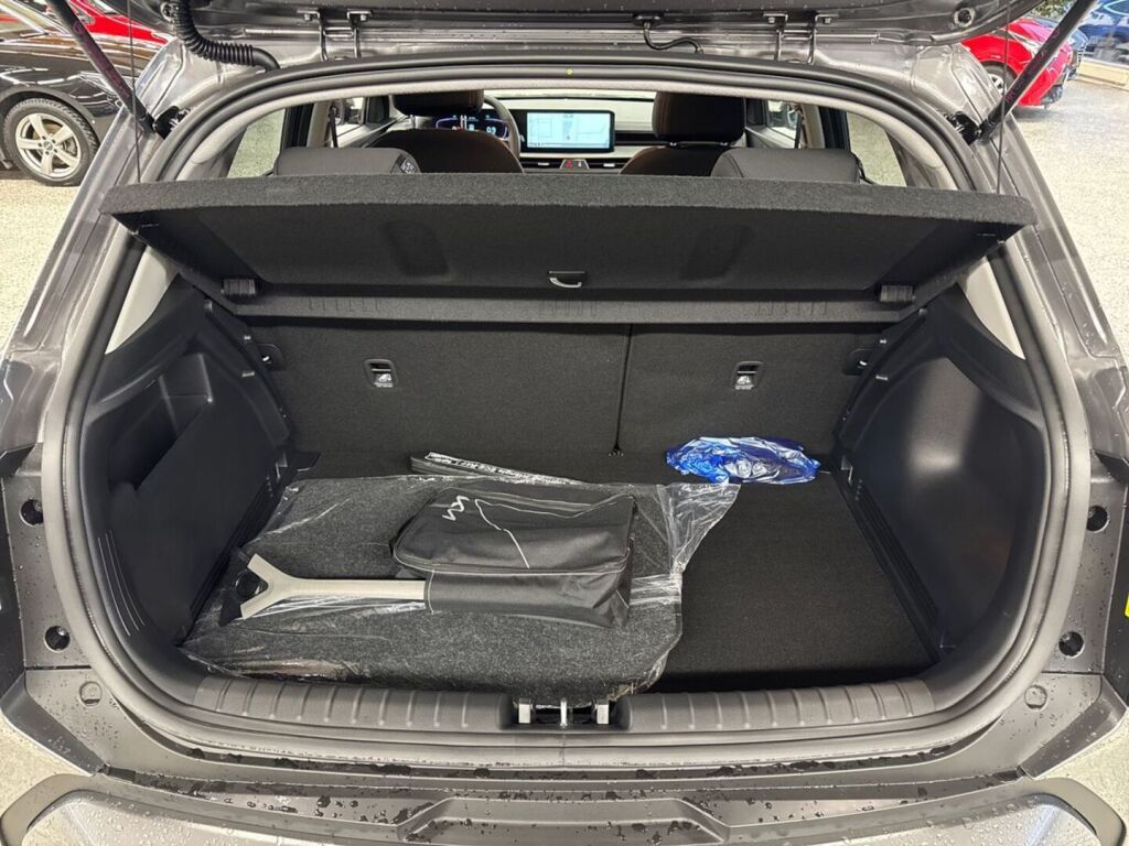 Kia Stonic 2026 Harmaa