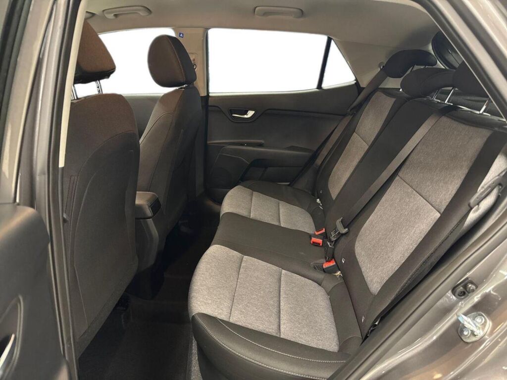 Kia Stonic 2026 Harmaa