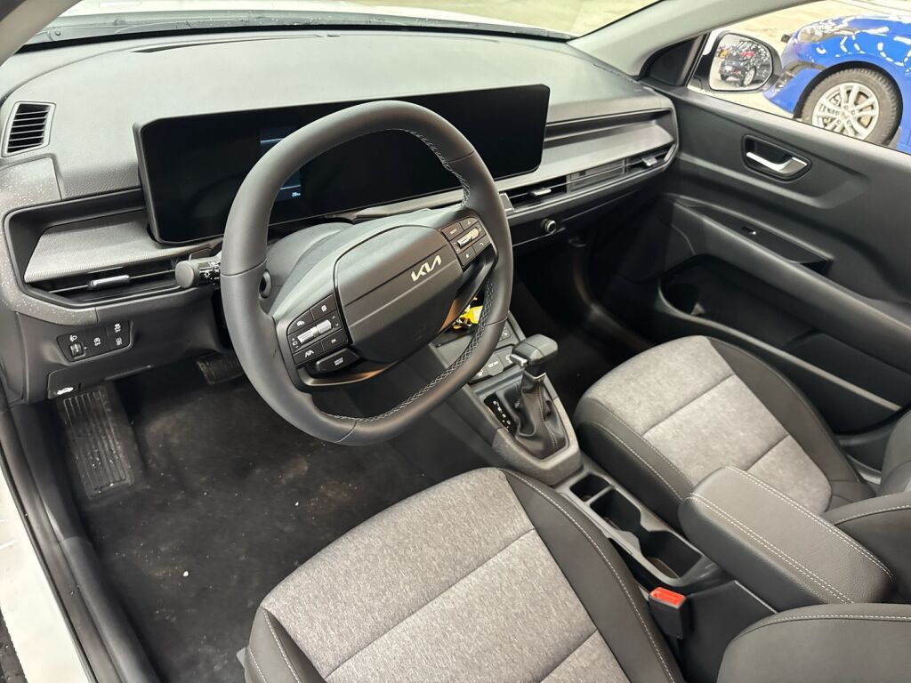 Kia Stonic 2026 Valkoinen