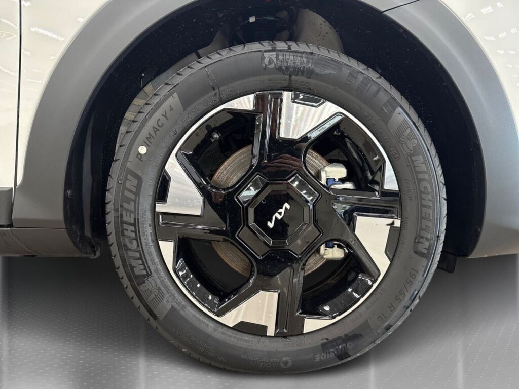 Kia Stonic 2026 Valkoinen