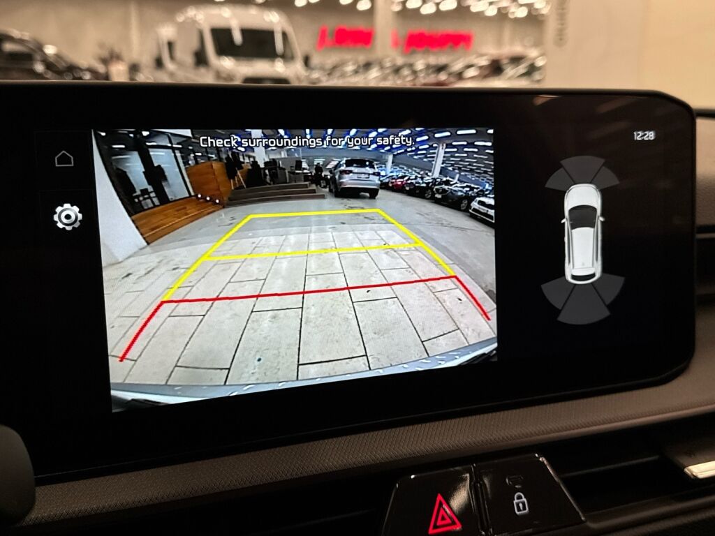 Kia Stonic 2026 Valkoinen