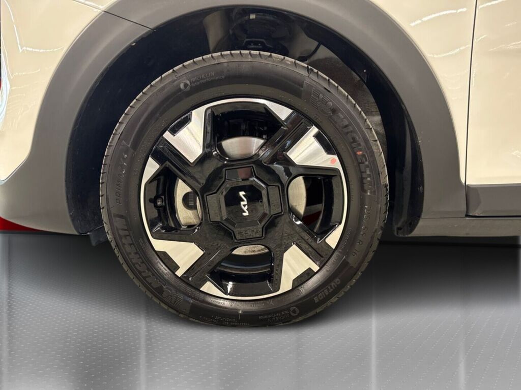 Kia Stonic 2026 Valkoinen