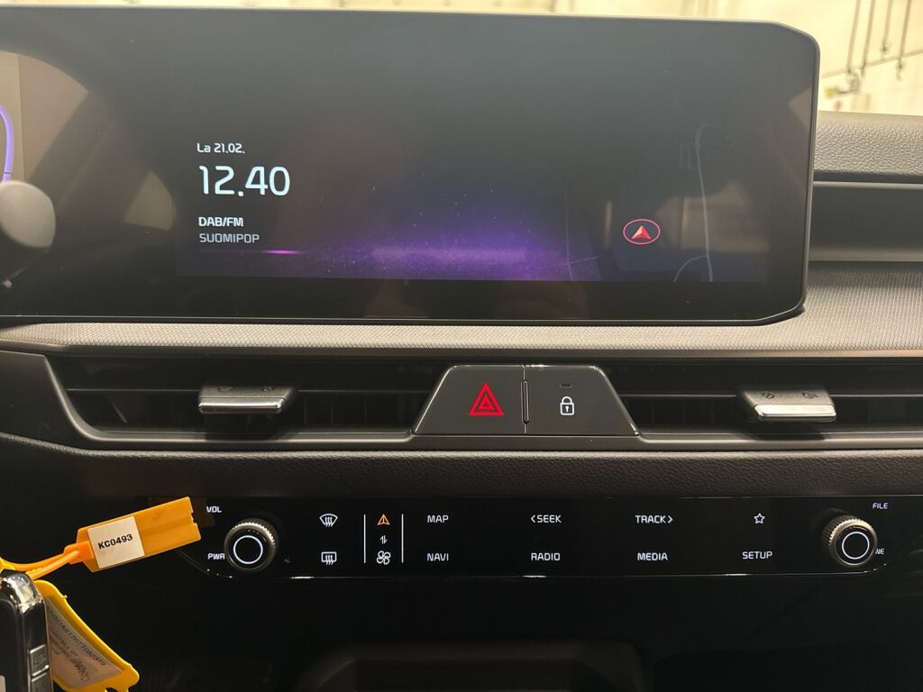 Kia Stonic 2026 Musta