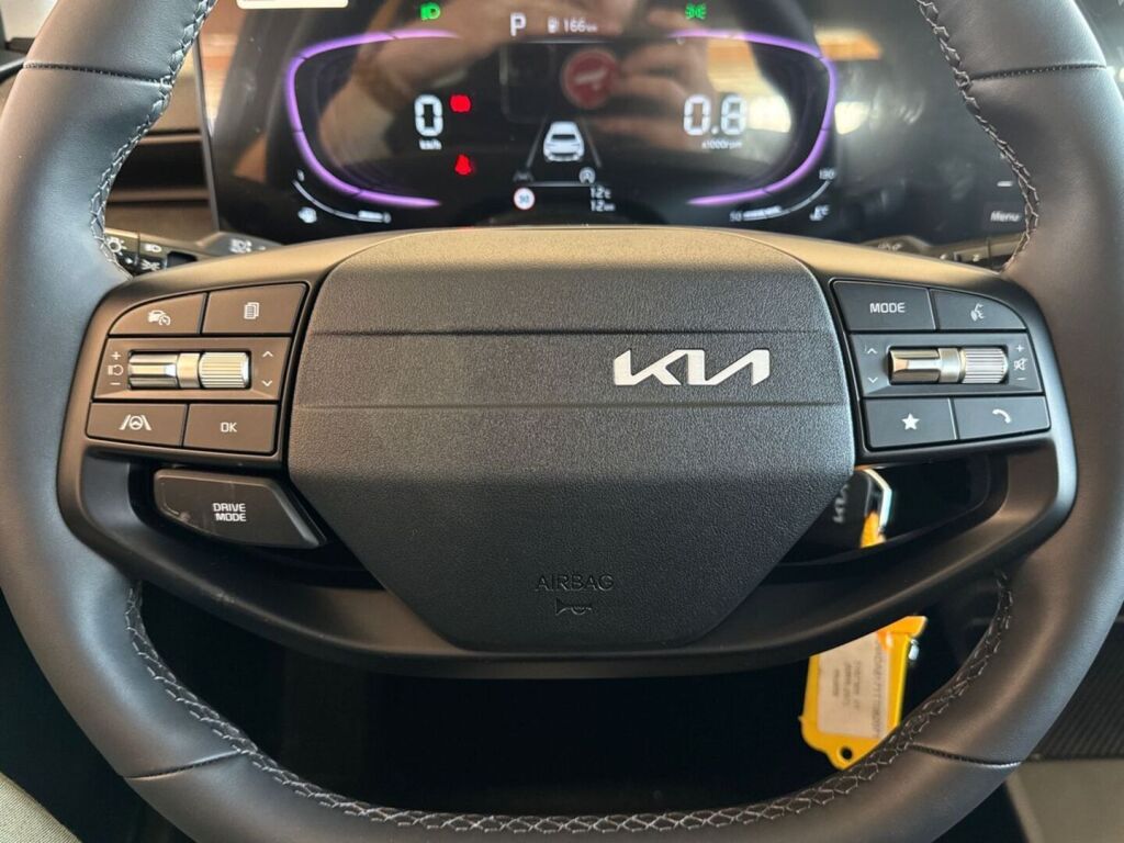 Kia Stonic 2026 Musta