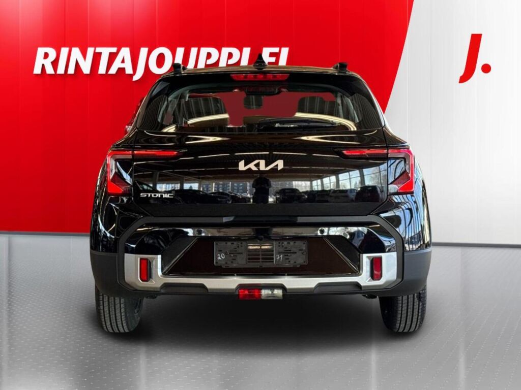 Kia Stonic 2026 Musta