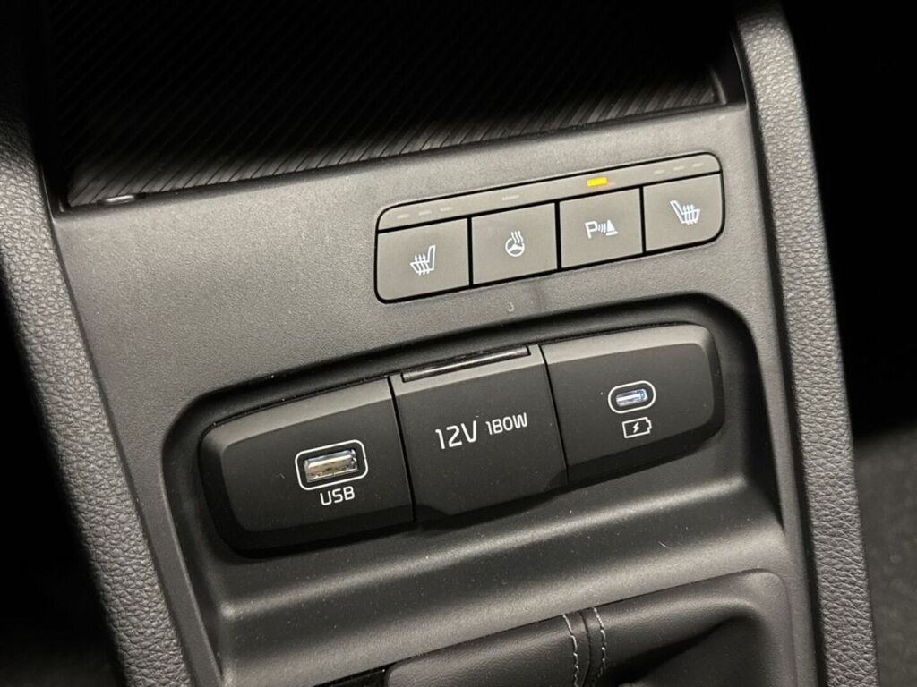 Kia Stonic 2026 Harmaa