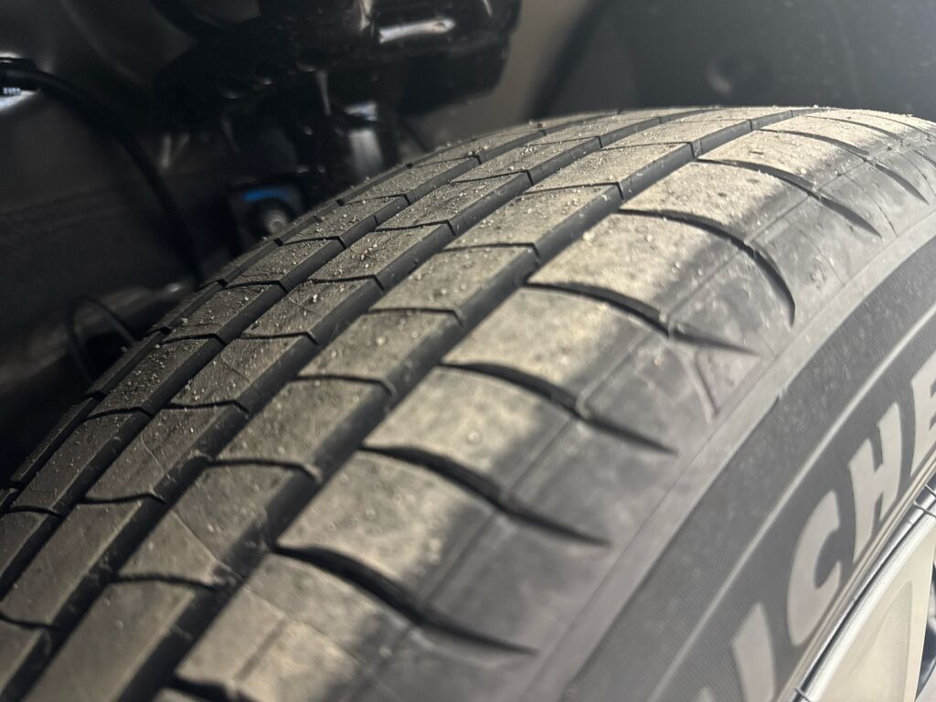 Kia Stonic 2026 Harmaa