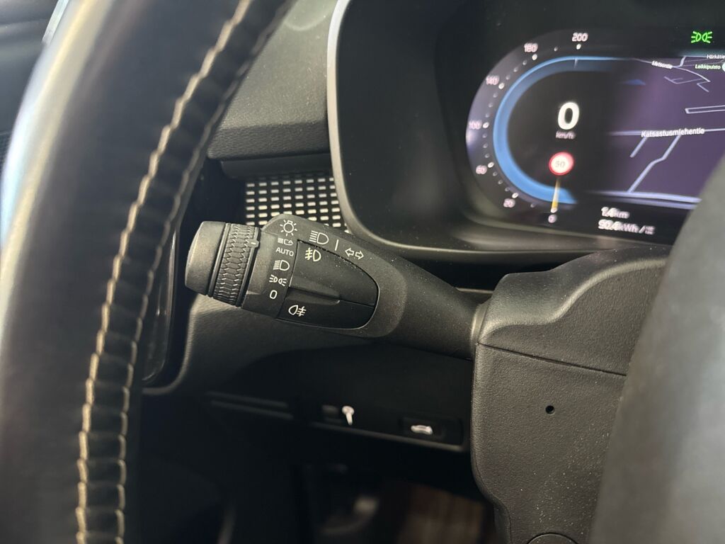 Volvo XC40 2021 Valkoinen