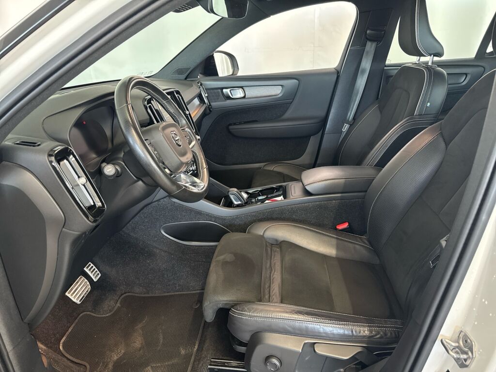 Volvo XC40 2021 Valkoinen