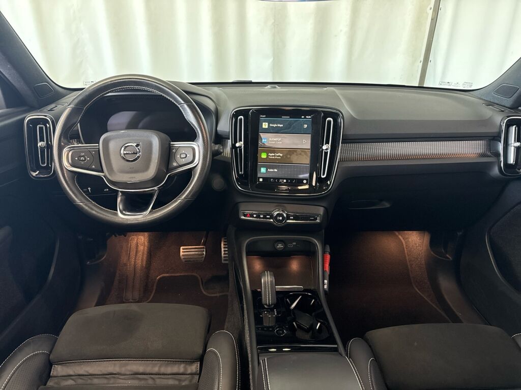 Volvo XC40 2021 Valkoinen