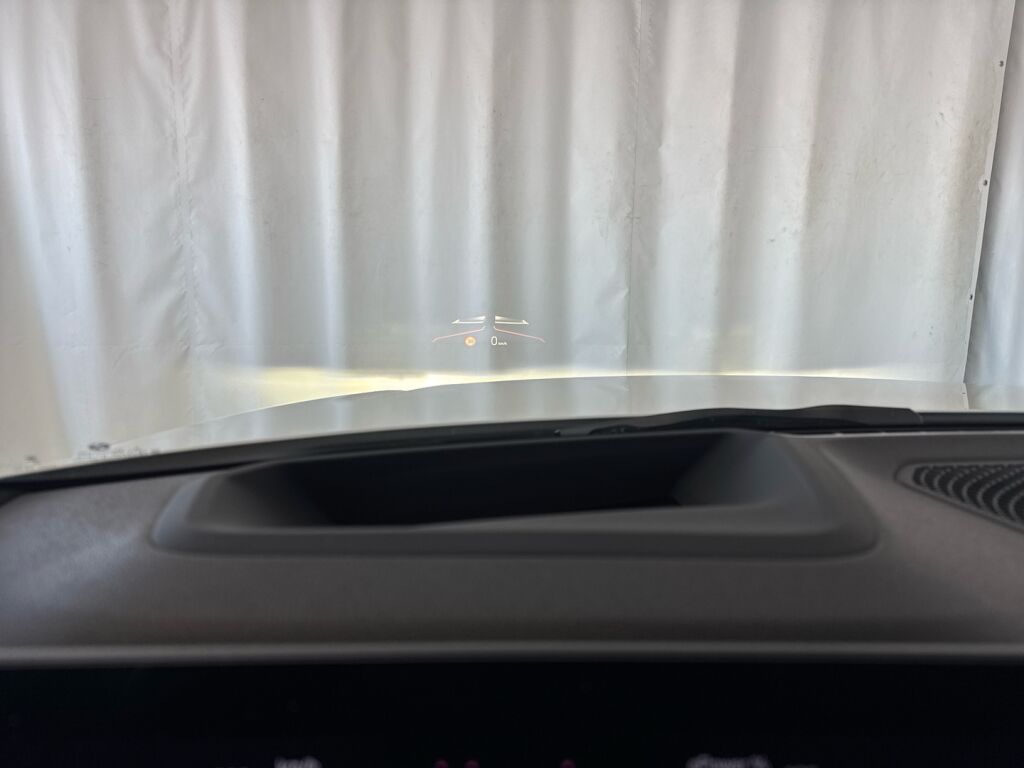 BMW i4 2024 Valkoinen