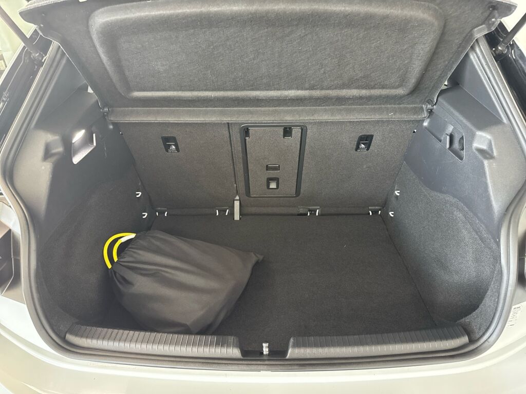 Volkswagen ID.3 2021 Valkoinen