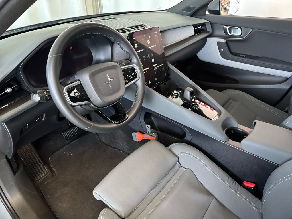 Polestar 2 2021 Harmaa