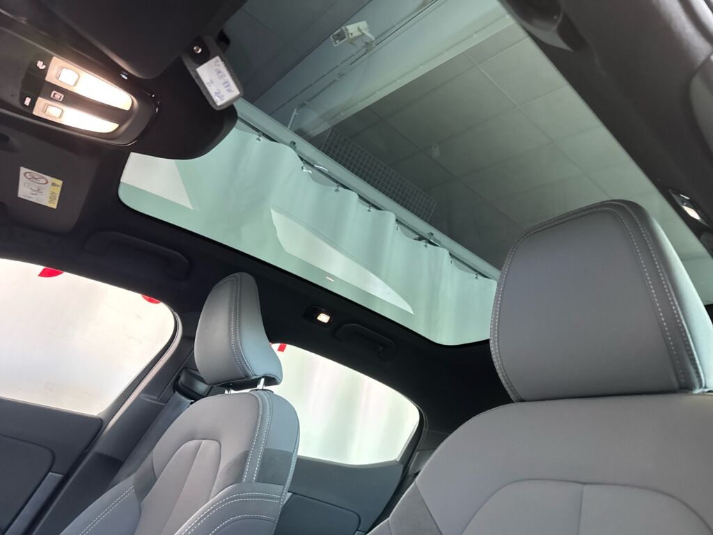 Polestar 2 2021 Harmaa