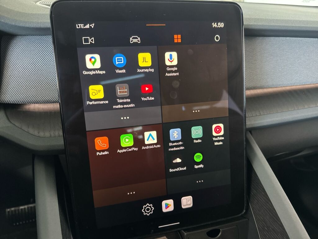 Polestar 2 2021 Harmaa