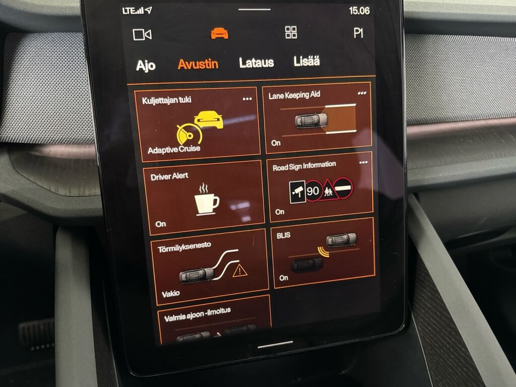 Polestar 2 2021 Musta