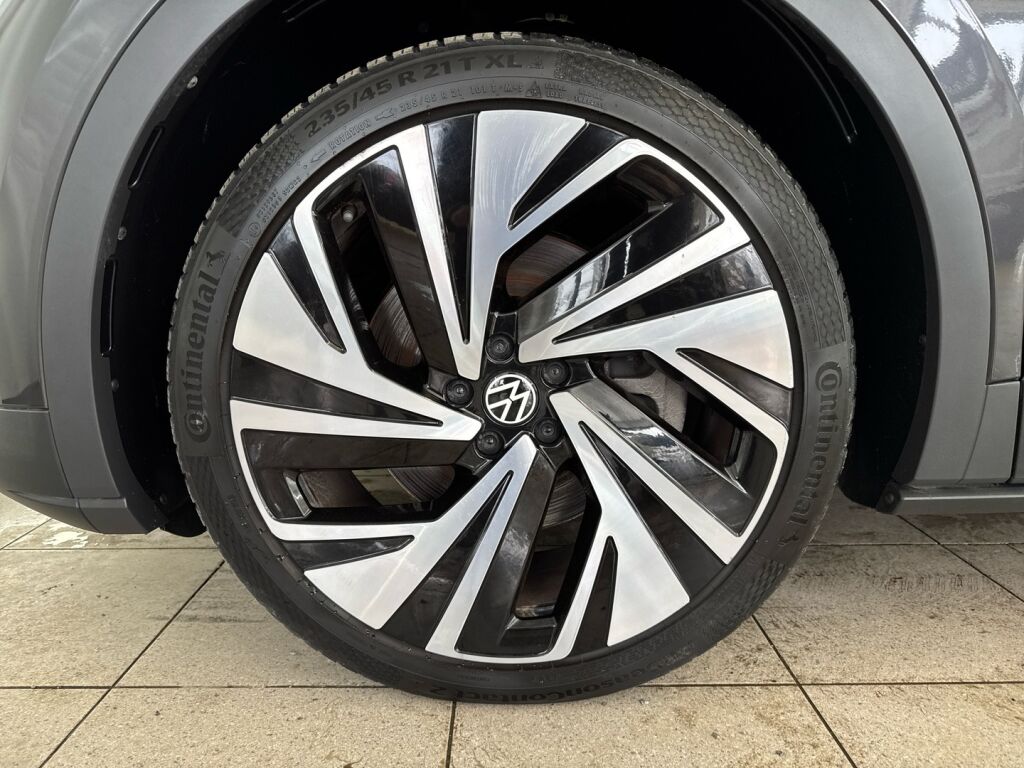 Volkswagen ID.4 2021 Harmaa