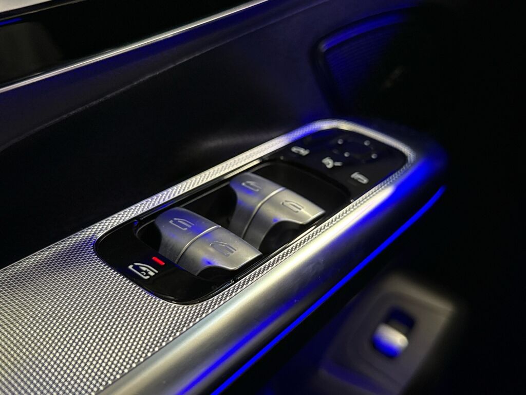 Mercedes-Benz EQE 2025 